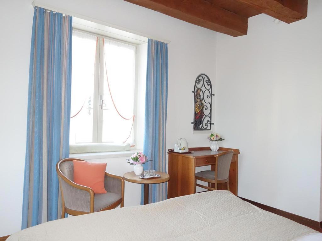 Boutique-Hotel Sonne 布雷姆加滕 客房 照片