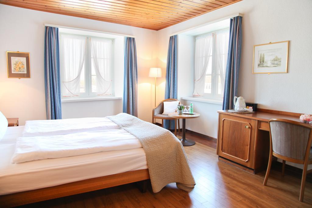 Boutique-Hotel Sonne 布雷姆加滕 外观 照片