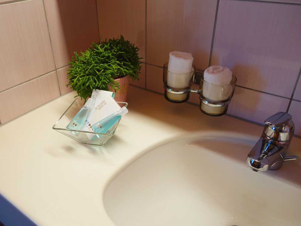 Boutique-Hotel Sonne 布雷姆加滕 外观 照片