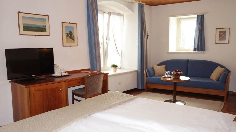 Boutique-Hotel Sonne 布雷姆加滕 外观 照片