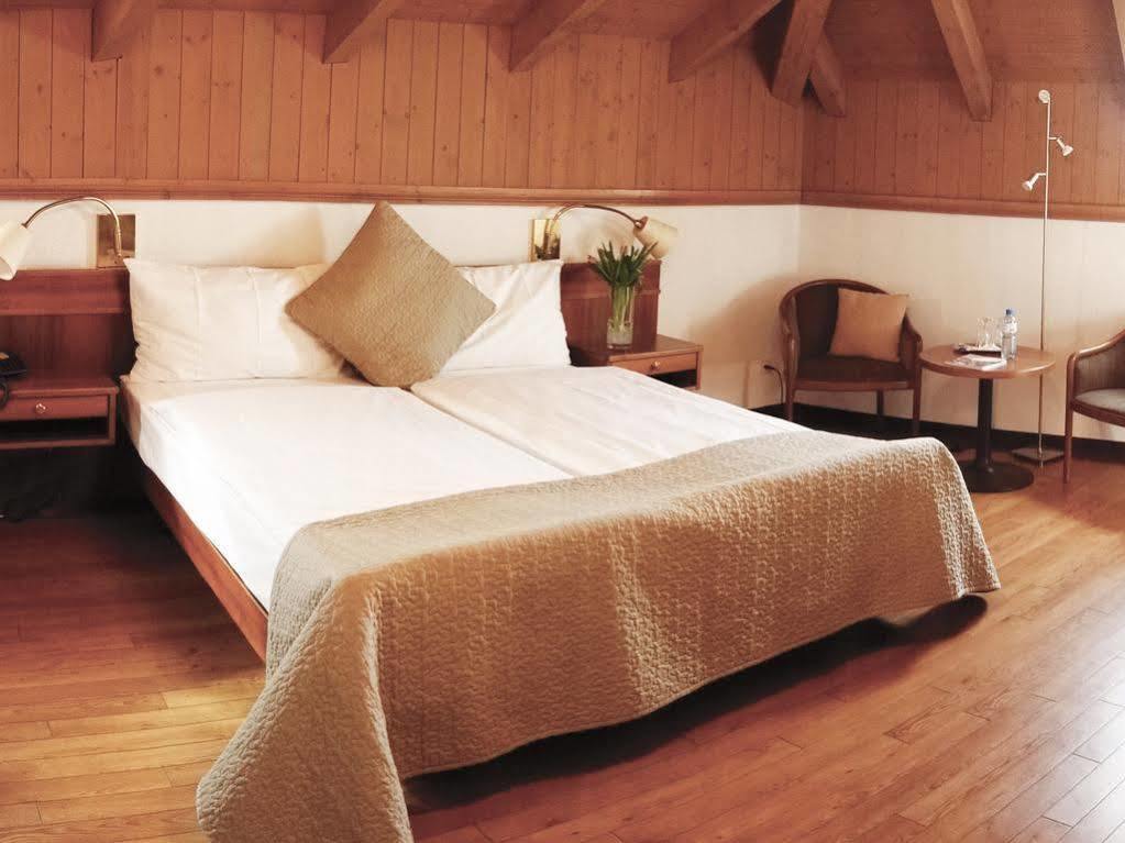 Boutique-Hotel Sonne 布雷姆加滕 外观 照片