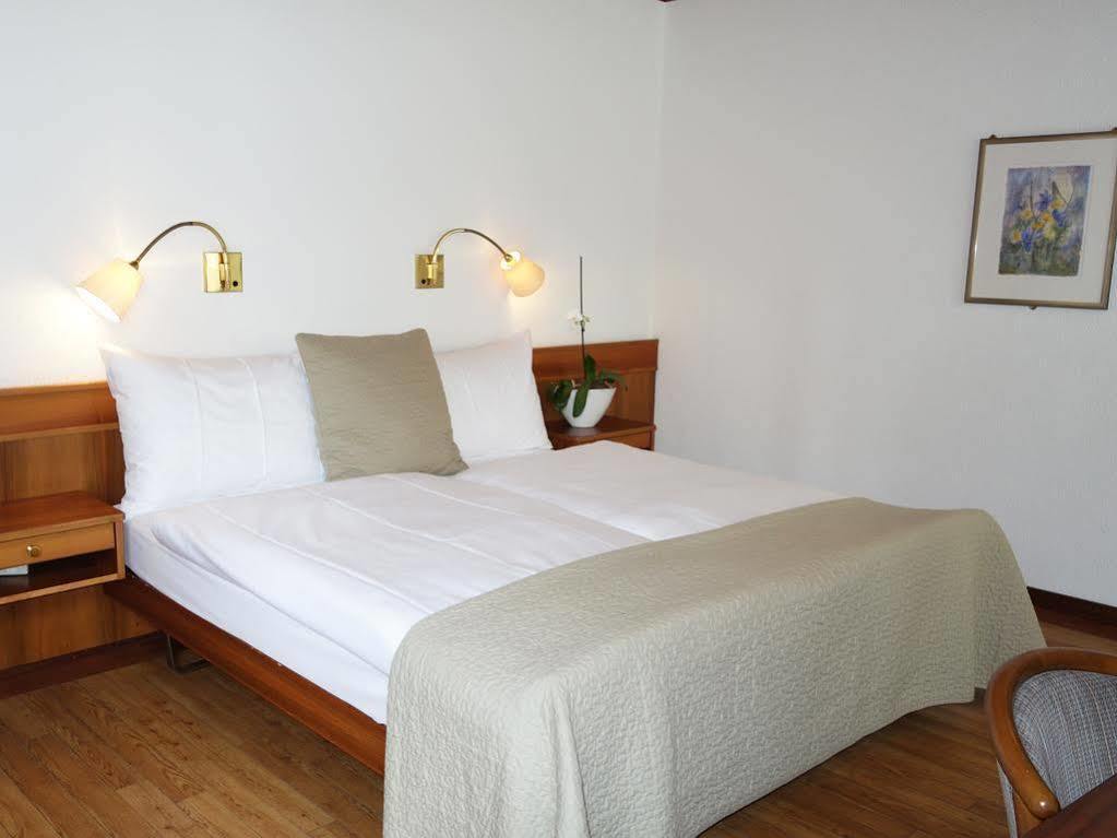 Boutique-Hotel Sonne 布雷姆加滕 外观 照片